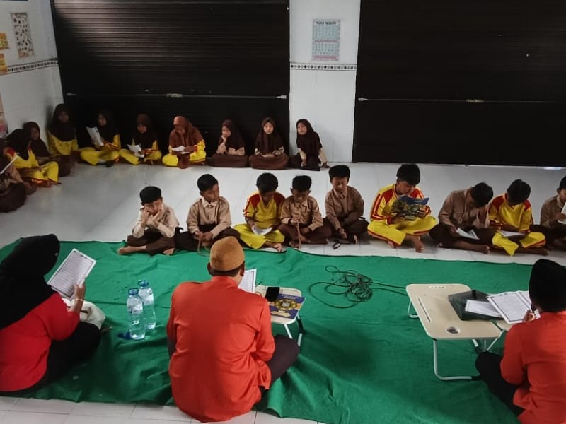 Khotmil Qu'ran setiap hari Jum'at Legi
