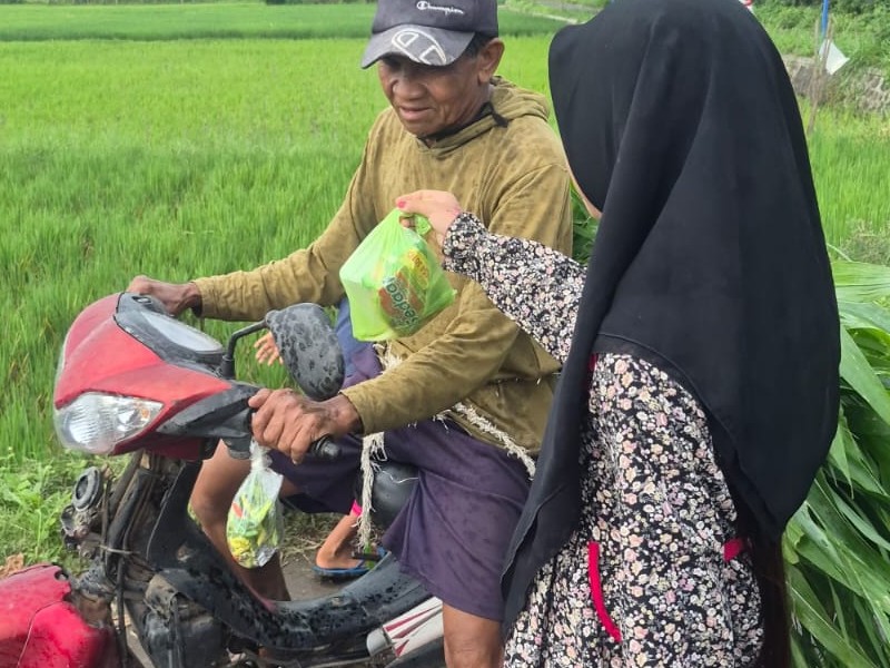 berbagi takjil